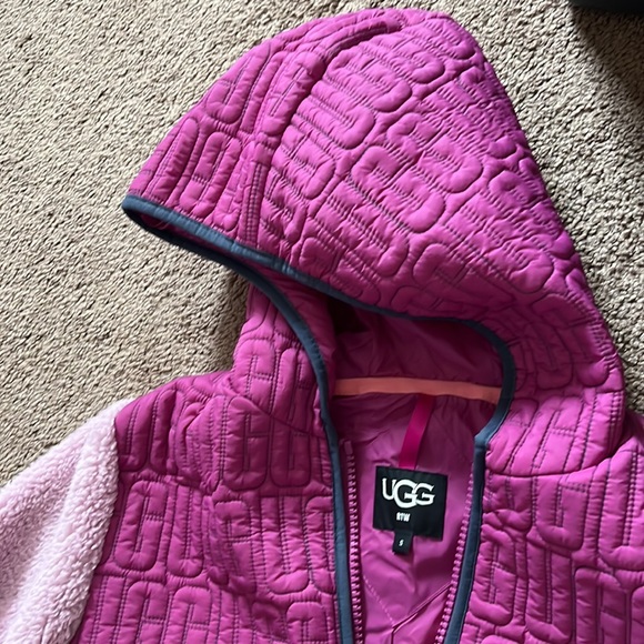 Ugg pullover jacket - Picture 3 of 14
